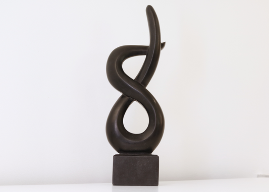 Hearts' Flame - Black Marble (48 cm)