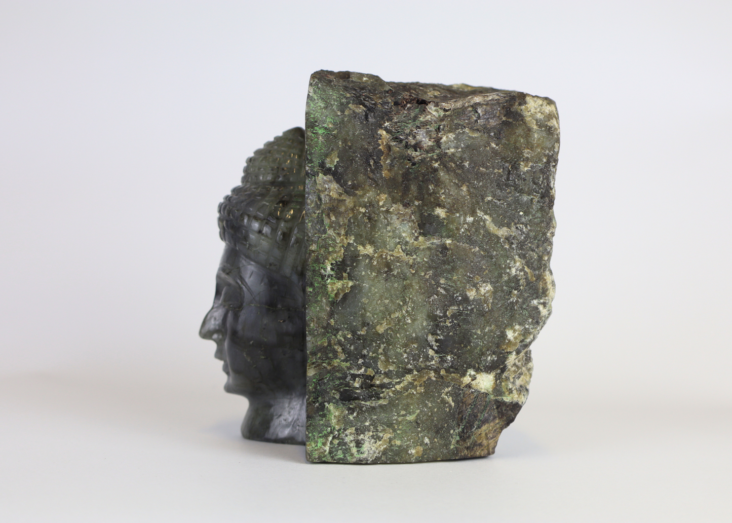 Buddha Head - Labradorite (12 cm)