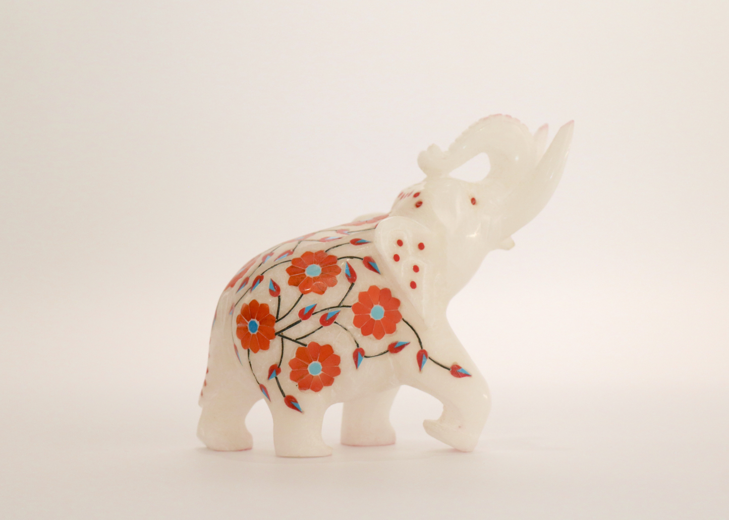 Elephant - White marble, semi-precious gemstones (13 cm)