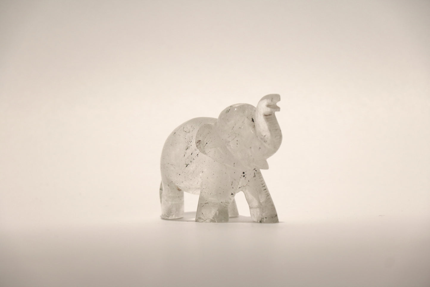 Elephant - Clear Quartz (5 cm)