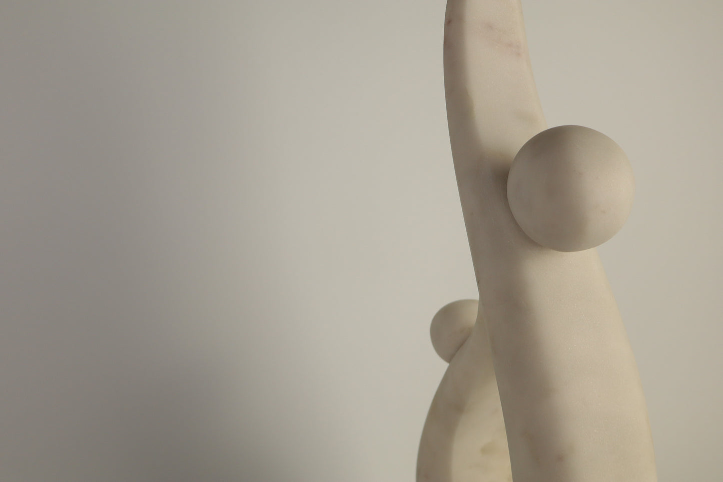 Mother & Child I - White Marble (43 cm)