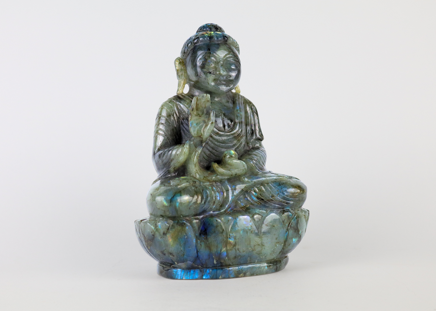 Sitting Buddha - Labradorite (18 cm)