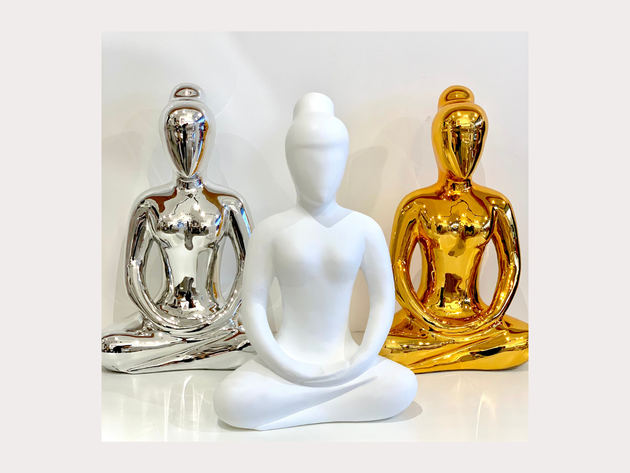 Cyber Yoga - 3D Glossy Gold (Medium, 40cm)