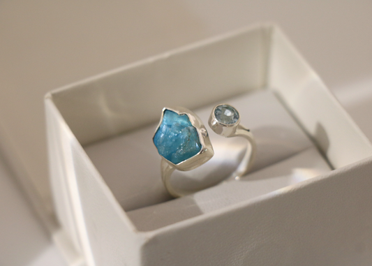 Apatite and Polished Aquamarine Ring (Sterling Silver)