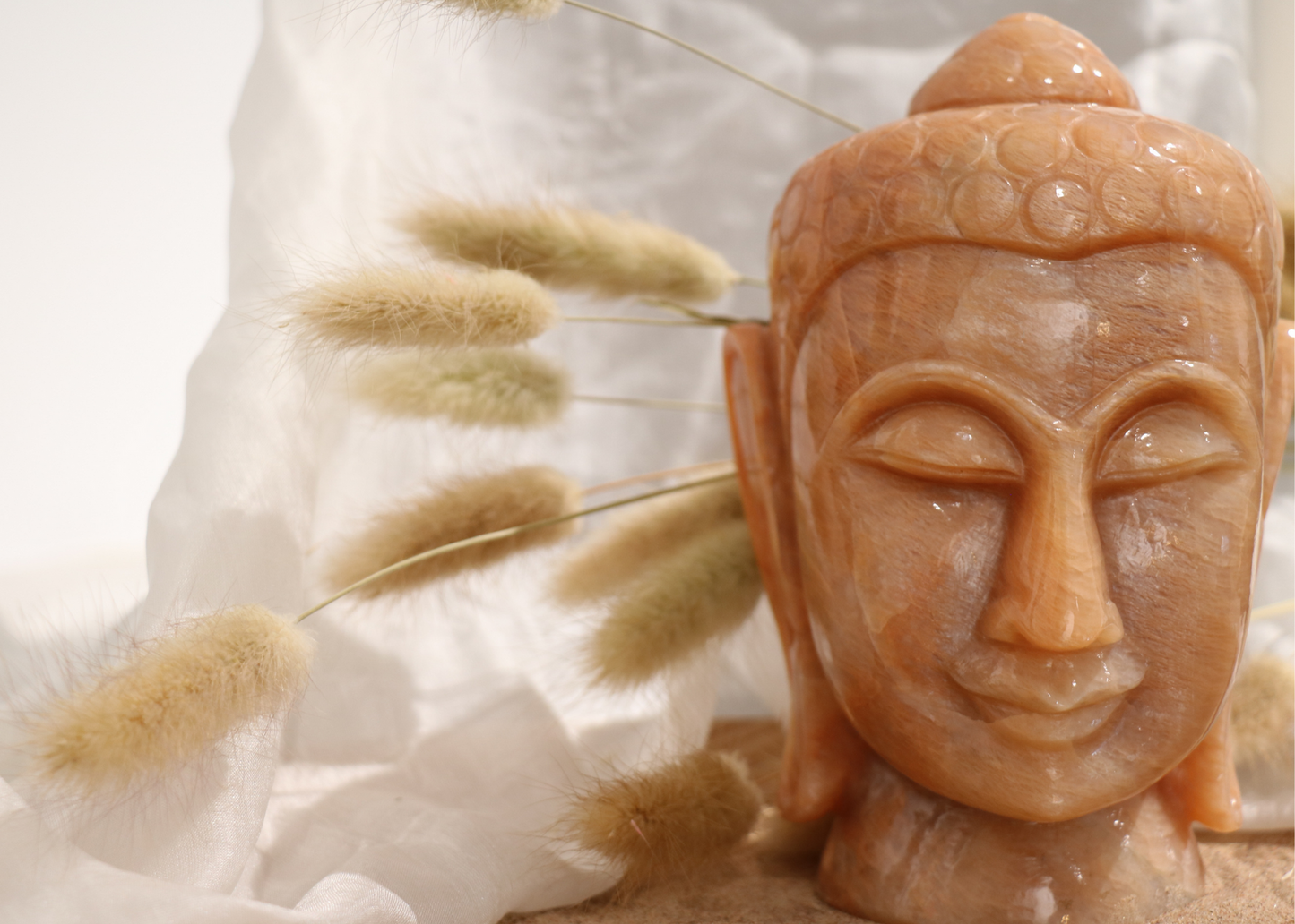 Buddha Statue - Peach Moonstone (16.5 cm)