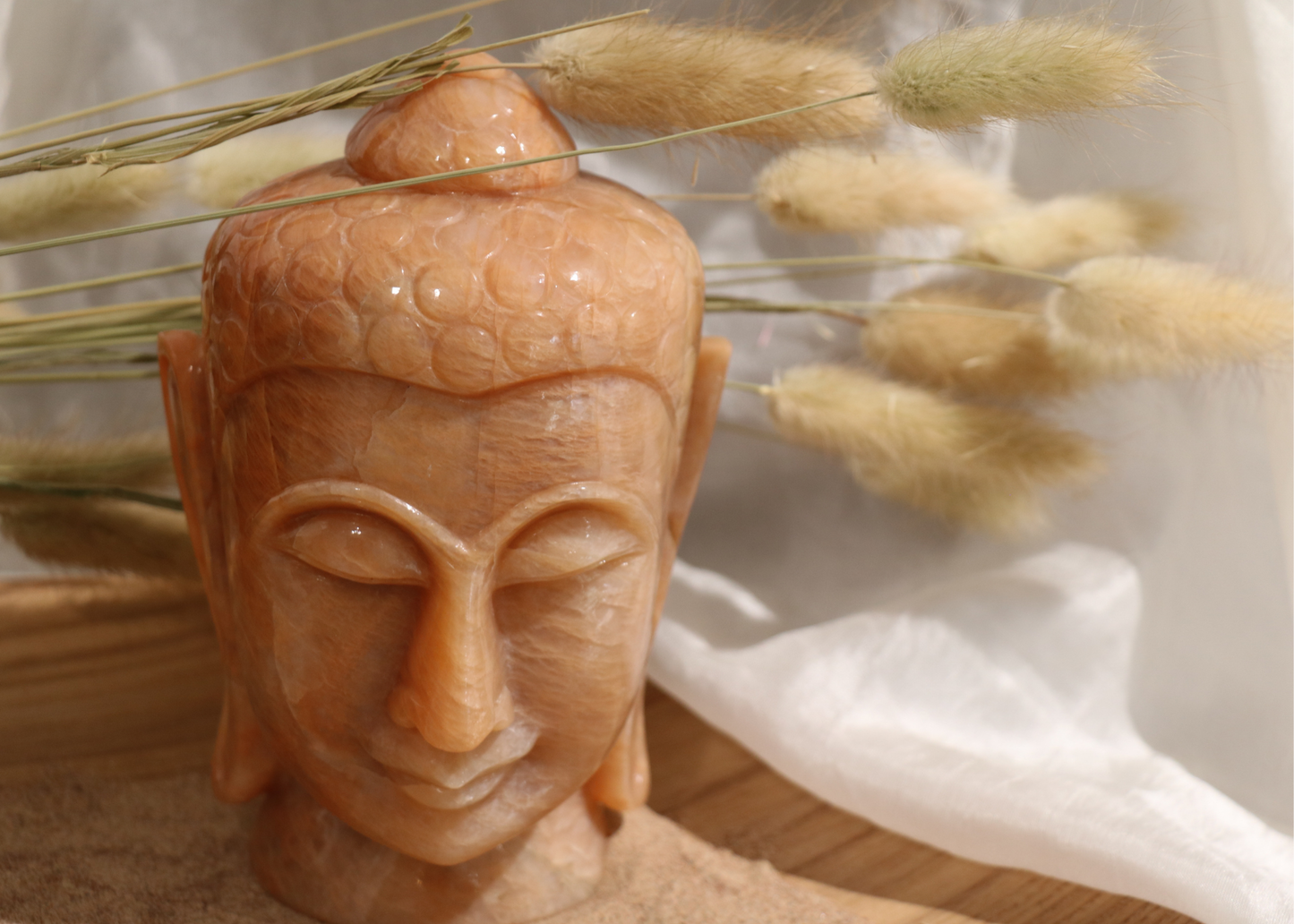 Buddha Statue - Peach Moonstone (16.5 cm)