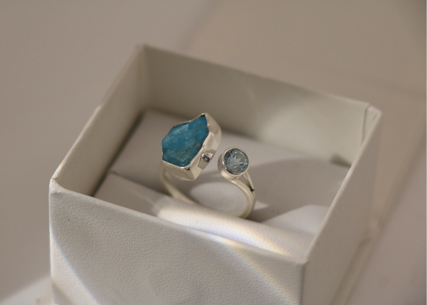 Apatite and Polished Aquamarine Ring (Sterling Silver)