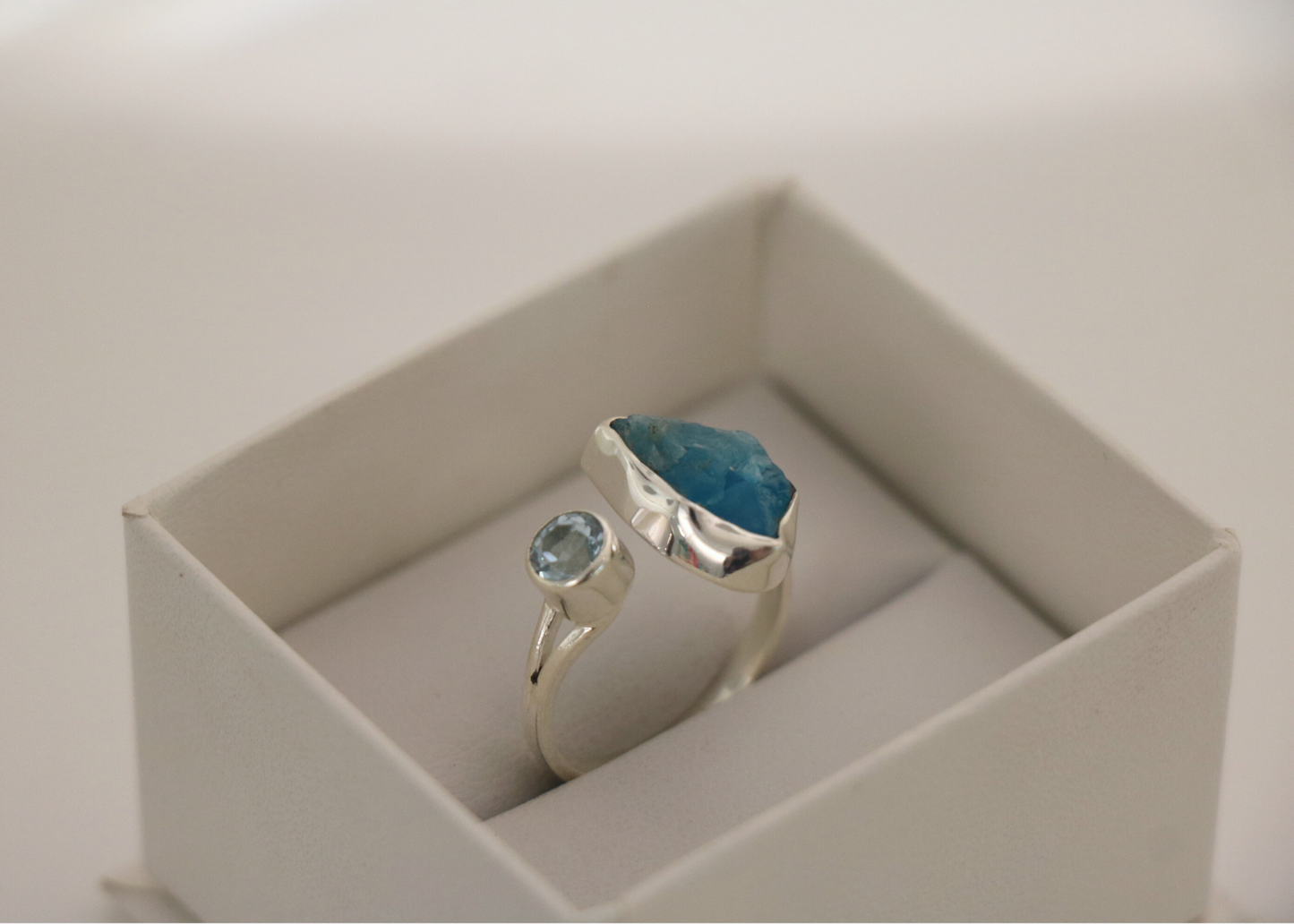 Apatite and Polished Aquamarine Ring (Sterling Silver)